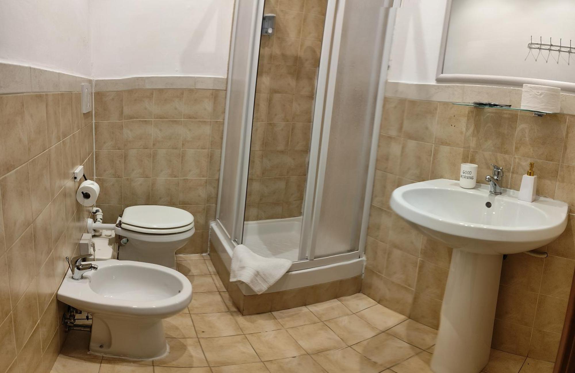 Vatican Rooms Metro Ottaviano روما المظهر الخارجي الصورة